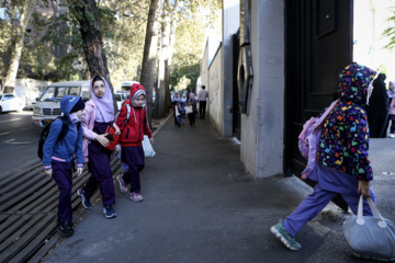 La vida cotidiana en Teherán tras ataque repelido del régimen sionista