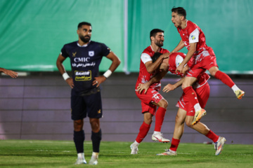 لیگ برتر فوتبال – پرسپولیس و چادرملو