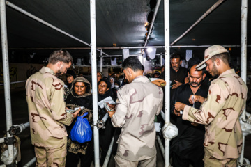 Foreign Pilgrims of Arbaeen at the Iran-Iraq Borderش