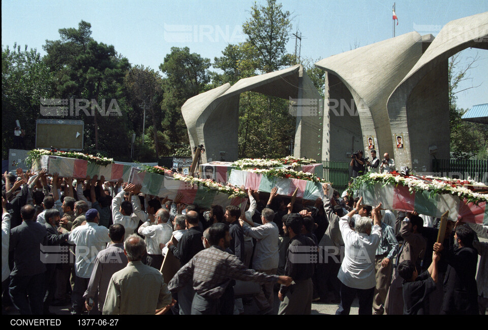 مراسم تشییع شهید محمود صارمی خبرنگار ایرنا و شهدای دیپلمات ایران در مزار شریف