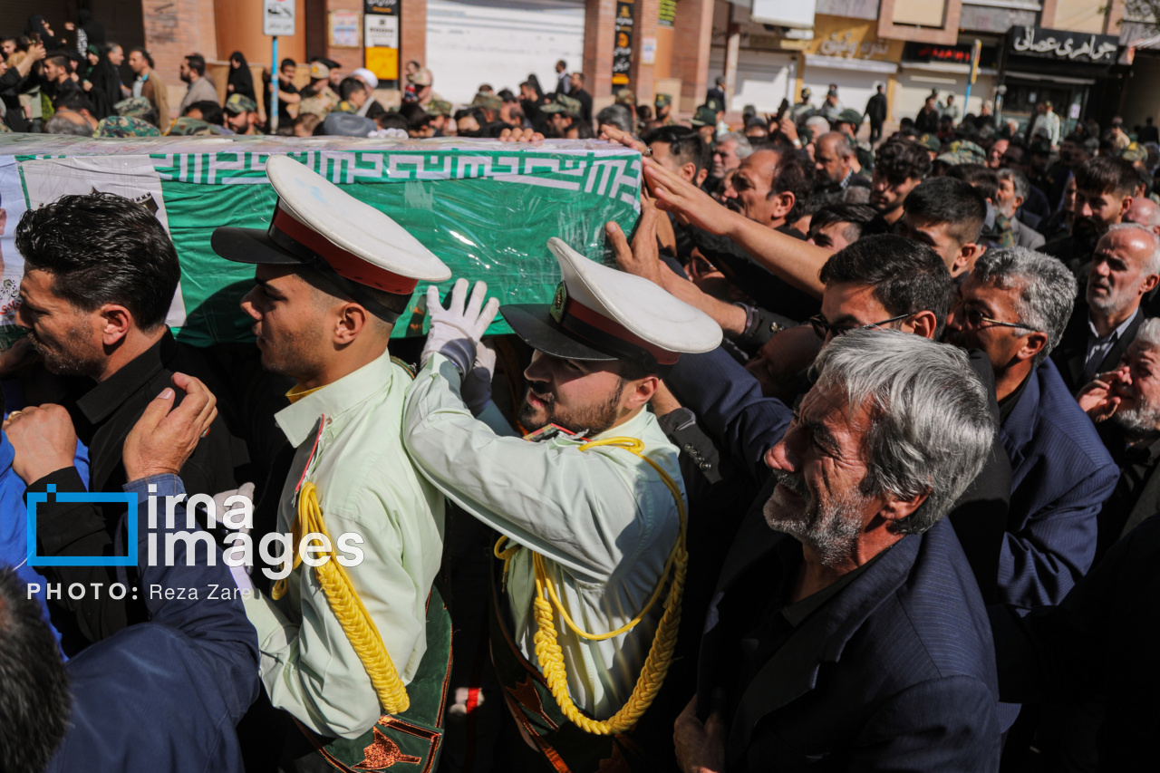 تشییع پیکر شهید مدافع وطن، «هادی جوادی»