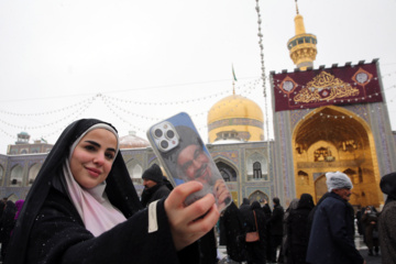 Chute de neiges à Mashhad dans le nord-est iranien 