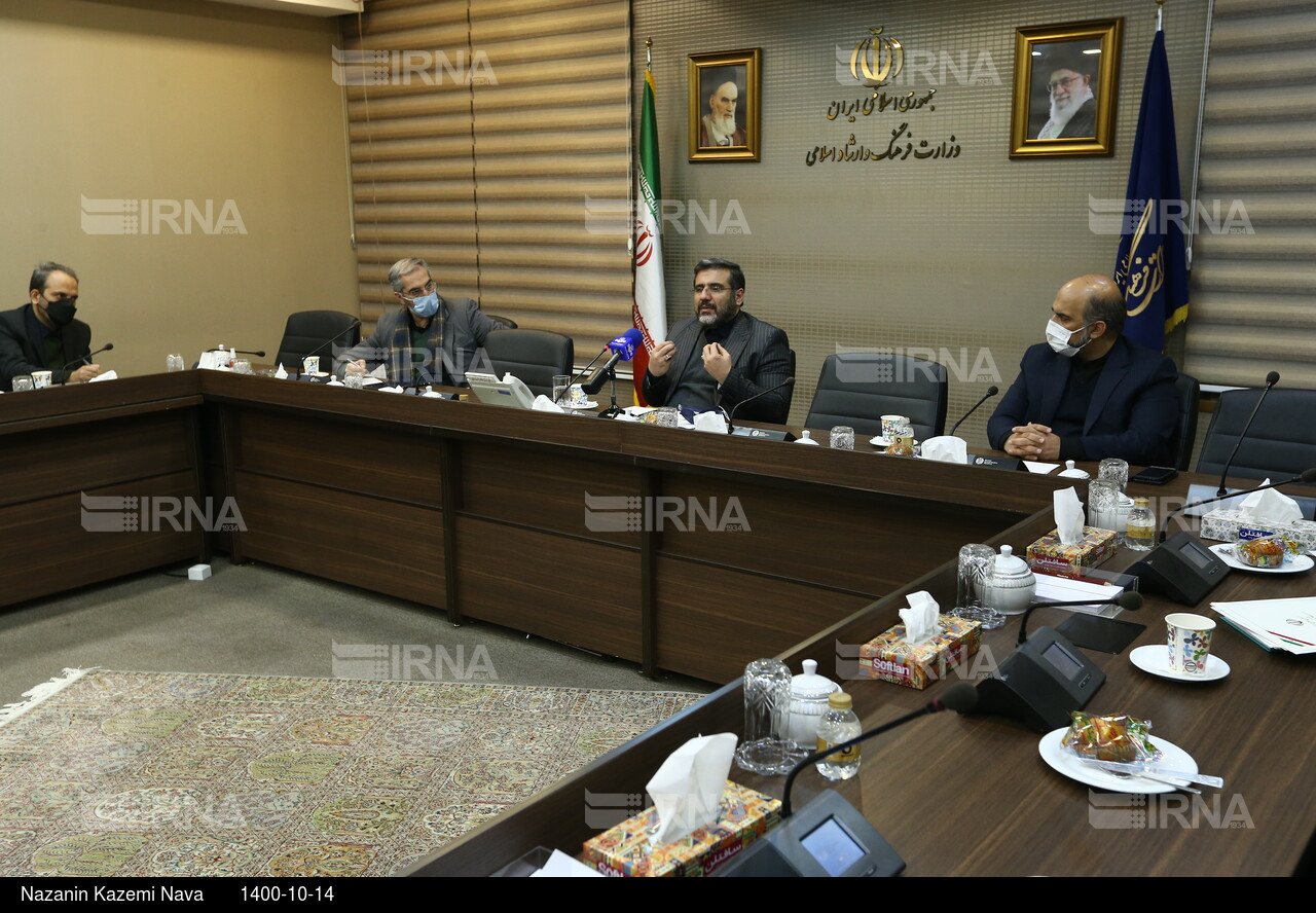 نشست زیست بوم اقتصاد خلاق فرهنگ و هنر با حضور وزیر فرهنگ و ارشاد اسلامی