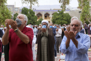 نماز عید قربان در حرم حضرت شاهچراغ (ع)