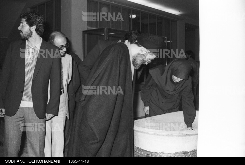 بازدید رییس جمهوری از موزه ایران باستان