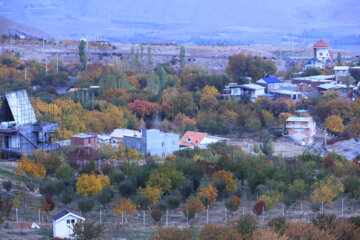 پاییز هزار رنگ در روستای گردشگری "قره خاچ " ماکو