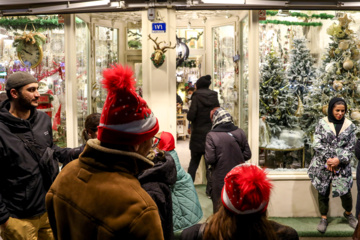 Ambiente navideño en Teherán