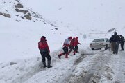 ۵۵ دستگاه خودروی در برف مانده در جغتای خراسان رضوی رهاسازی شدند