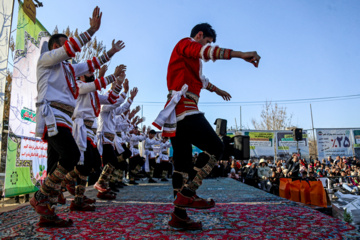 جشنواره غذاهای سنتی و محلی خراسان‌شمالی