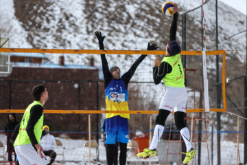 Tournoi national de volley-ball sur neige à Dizin