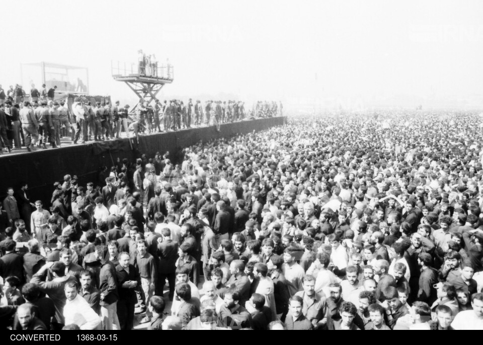 وداع مردم با بنیانگذار انقلاب حضرت امام خمینی(ره) در مصلای بزرگ تهران