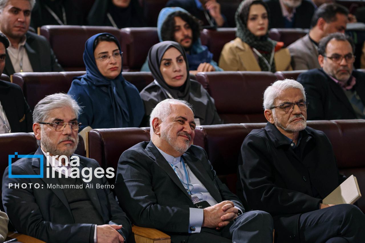 همایش «گفت‌وگوی ملی درباره وفاق ملی»