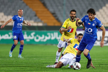 Iran's Pro League: Esteghlal vs. Sanat Naft