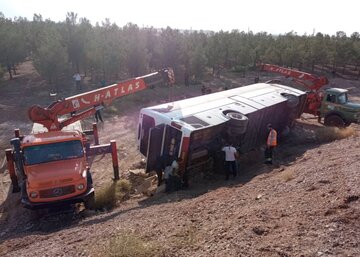 ۲ حادثه رانندگی در اصفهان ۳ مصدوم برجا گذاشت