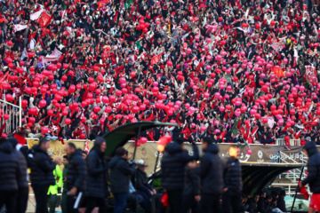 لیگ برتر فوتبال - سپاهان و پرسپولیس