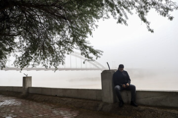 Brouillard et brume ce matin à Ahvaz dans le sud de l’Iran