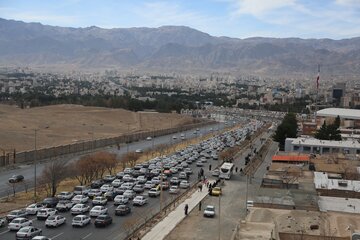 راهپیمایی خودرویی ۲۲ بهمن در بیرجند