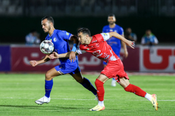 لیگ برتر فوتبال- استقلال و پرسپولیس