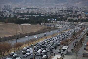 راهپیمایی خودرویی ۲۲ بهمن در بیرجند