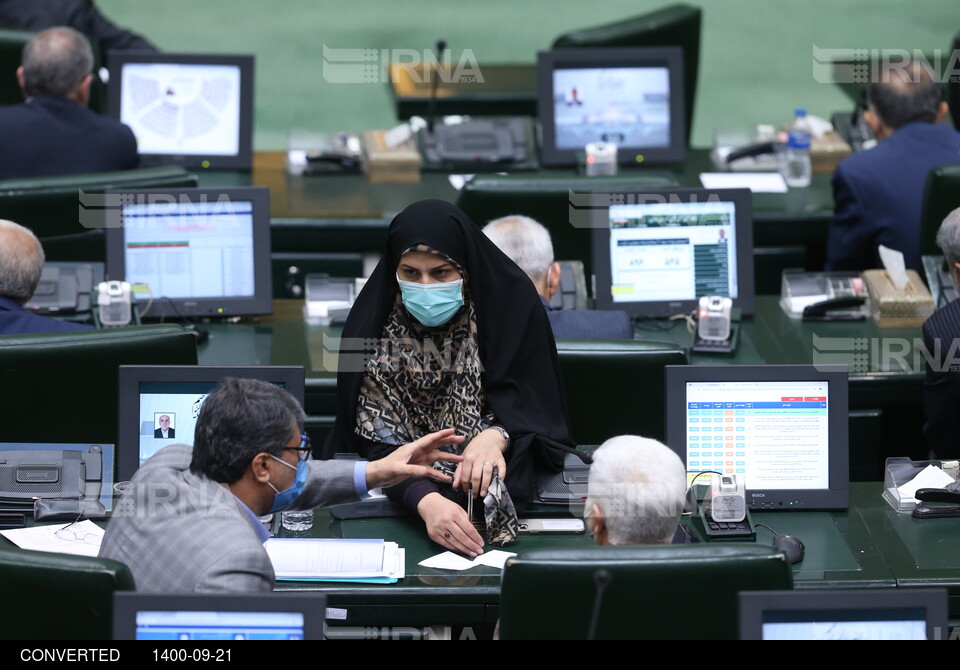 تقدیم لایحه بودجه ۱۴۰۱ به مجلس شورای اسلامی