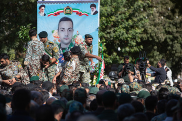 تشییع پیکر شهید «سجاد منصوری» در کرمانشاه