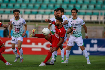 لیگ برتر فوتبال/ دیدار پرسپولیس و ذوب آهن