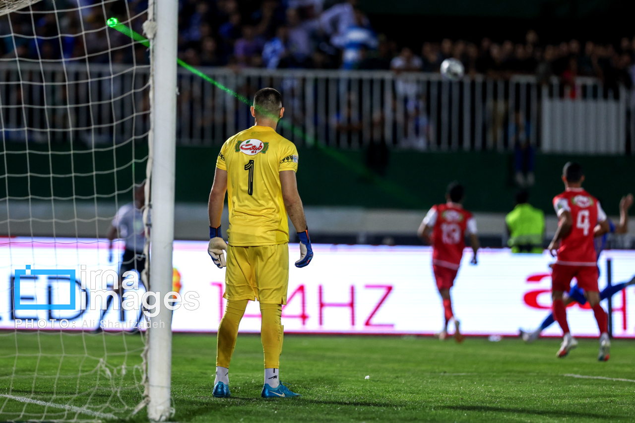 لیگ برتر فوتبال- استقلال و پرسپولیس