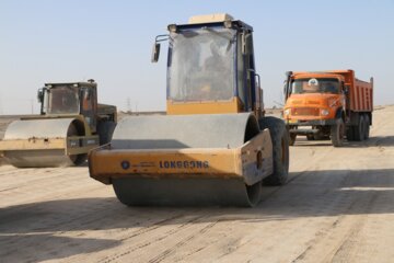 ۲۰ کیلومتر بزرگراه در مسیر زاهدان - زابل امسال زیر بار ترافیکی می‌رود