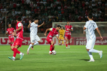 لیگ برتر فوتبال- پرسپولیس و فولاد خوزستان