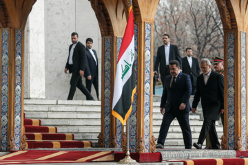 El presidente iraní recibe oficialmente al primer ministro de Irak