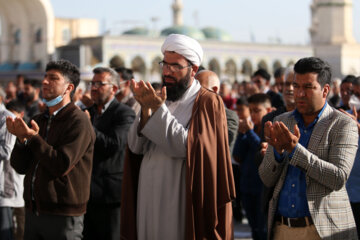 برگزاری نماز عید سعید فطر در مسجد مقدس جمکران