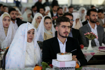 Cérémonie de mariage étudiant à l’Université militaire Imam Hossein (béni soit-il)