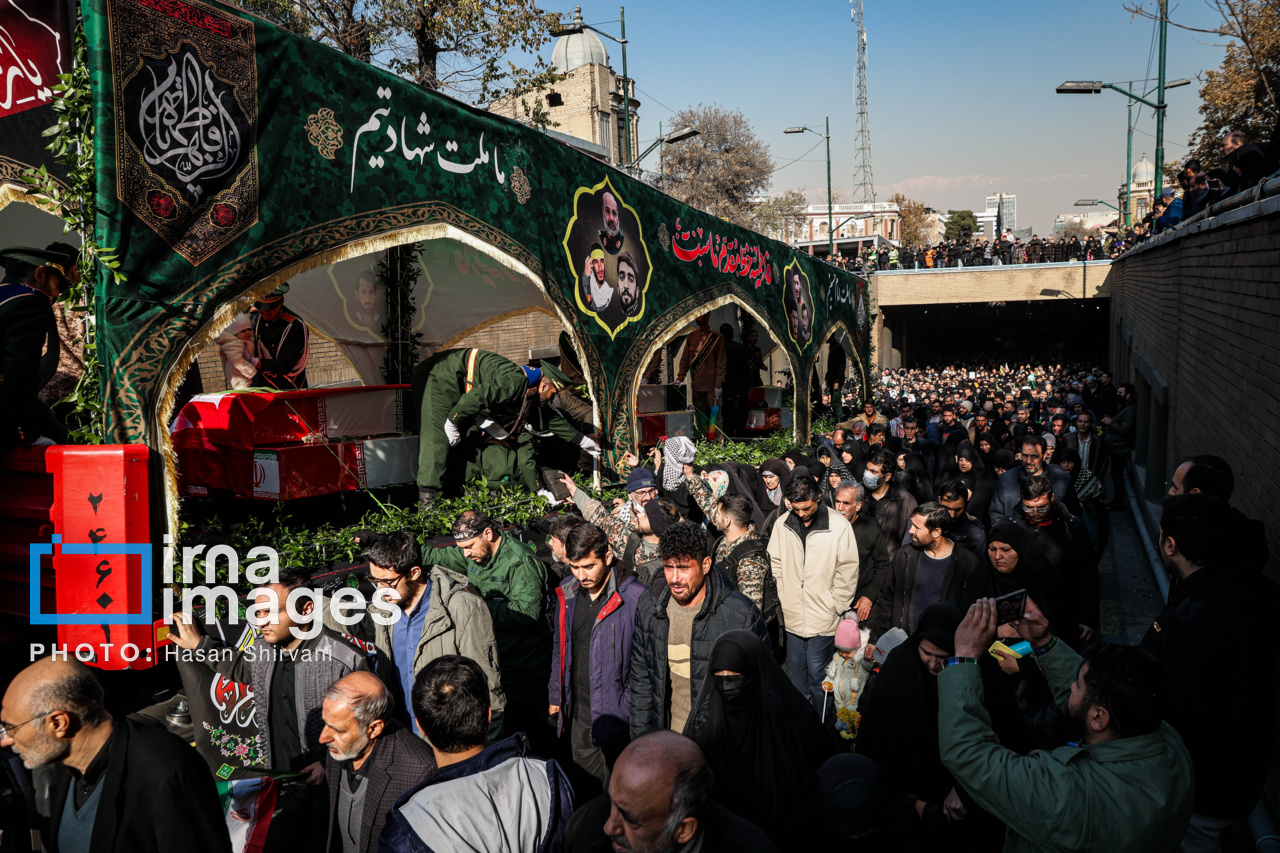 تشییع پیکر شهدای گمنام - تهران