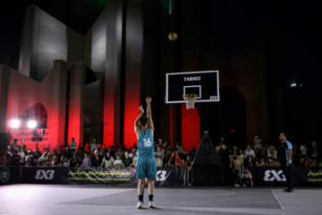 Street football and basketball competitions held in Tabriz