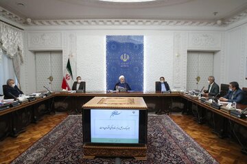 روحانی: شوک ایجاد شده در بازار ارز موقت و گذرا است