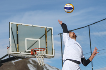 Tournoi national de volley-ball sur neige à Dizin