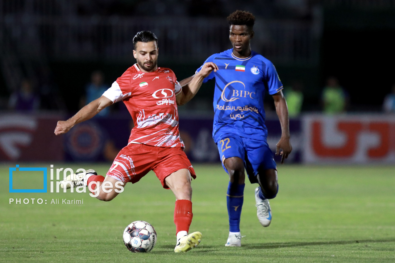 لیگ برتر فوتبال- استقلال و پرسپولیس