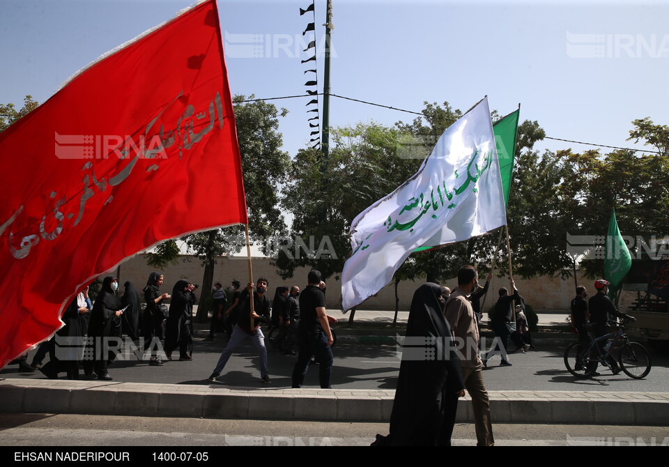 مراسم پیاده روی جاماندگان اربعین در تهران