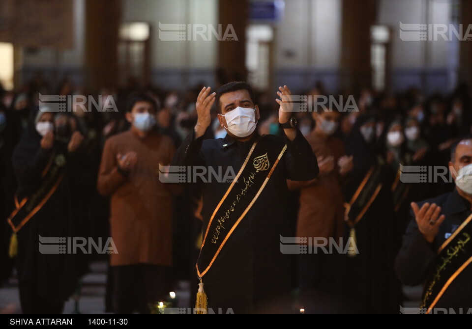 مراسم لاله گردانی شب شهادت احمد بن موسی (ع) در شیراز