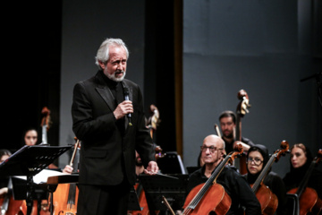 « J'ai une flamme sur la langue »: une nouvelle interprétation de l'Orchestre national d'Iran