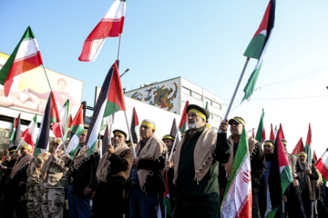 110 000 membres des forces Basij organisent un exercice pro-palestinien à Téhéran