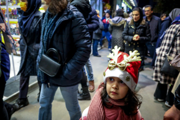 Ambiente navideño en Teherán