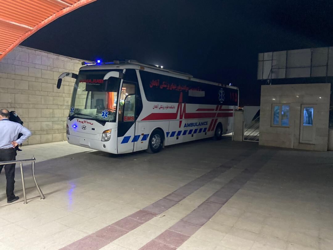 انتقال بیش از یکصد بیمار کرونایی از طریق اتوبوس آمبولانس در اهواز