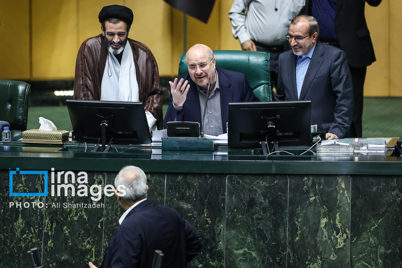 موضوعات ارزی با حضور مدیران اقتصادی دولت در جلسه سه شنبه مجلس بررسی می شود