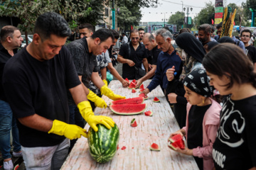 پیاده روی جاماندگان اربعین در تهران