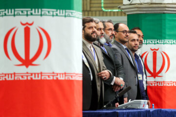 شرکت رهبر انقلاب در انتخابات  ریاست جمهوری ۱۴۰۳