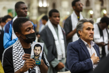 Commémoration du 40ème jour du martyre de Nasrallah au sanctuaire sacré de l'Imam Khomeini de Téhéran