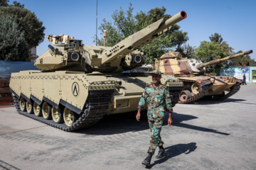 Iran unveils upgraded M60 tank