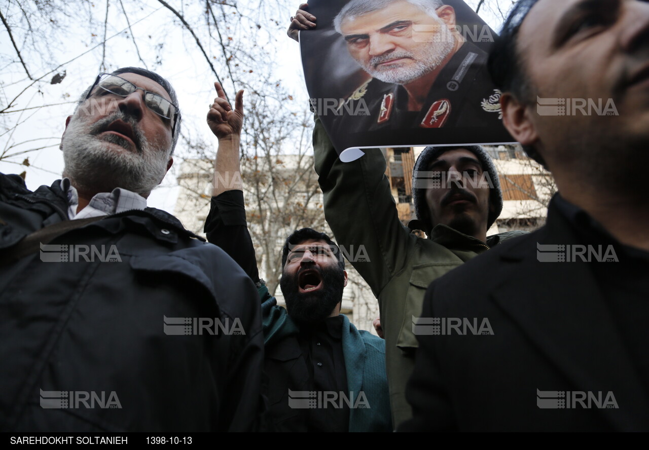 تجمع مردم تهران در محکومیت ترور سردار قاسم سلیمانی