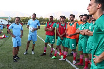 مهدوی‌کیا: برگزاری اردوها در فیفادِی به نفع تیم امید و باشگاه‌ها است